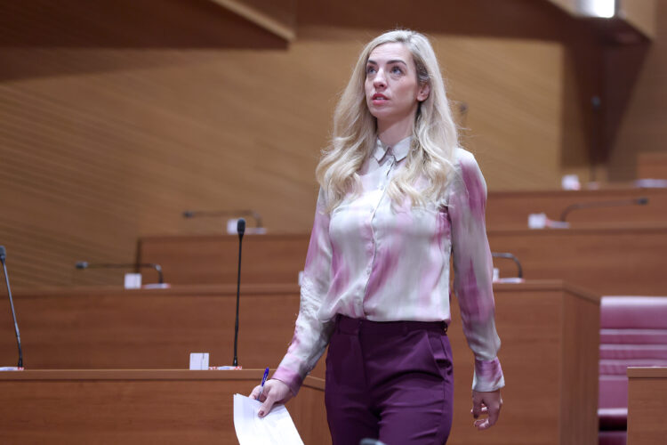 Oporba o Vladinim mjerama pomoći: ‘Populistički potez pred lokalne izbore‘ Oporba o Vladinim mjerama pomoći: ‘Populistički potez pred lokalne izbore‘