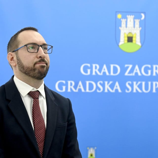 Tomašević predstavio listu i dao pet obećanja: ‘U prvom mandatu samo jednu stvar nismo napravili. Postoji i razlog‘ Tomašević predstavio listu i dao pet obećanja: ‘U prvom mandatu samo jednu stvar nismo napravili. Postoji i razlog‘